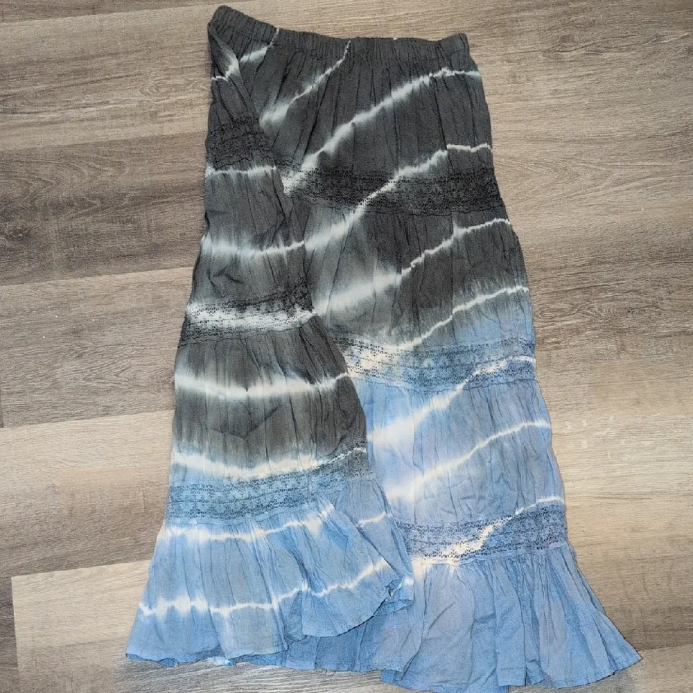 100% COTTON Blue and Gray Tie-Dye Skirt - Picture 1 of 4